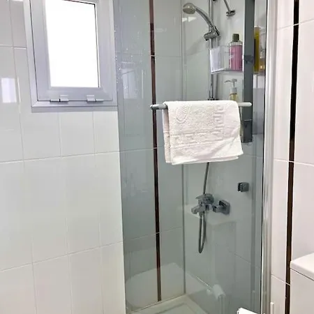 Cesme'de Havuzlu Evde Konaklayin *