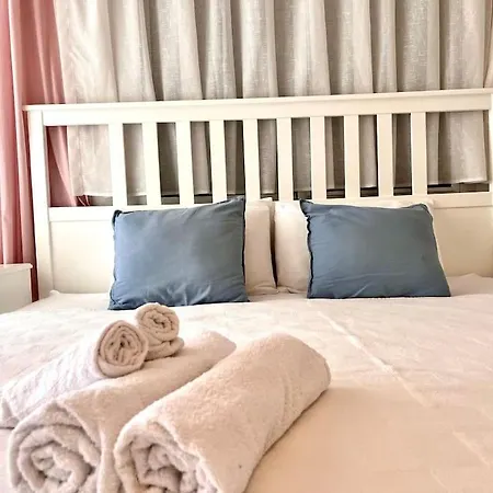 ヴィラ Cesme'de Havuzlu Evde Konaklayin